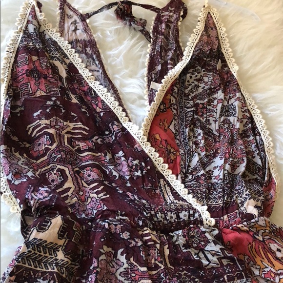 LAST 1! WINE PAISLEY PRINT SHORTS ROMPER - Picture 4 of 6